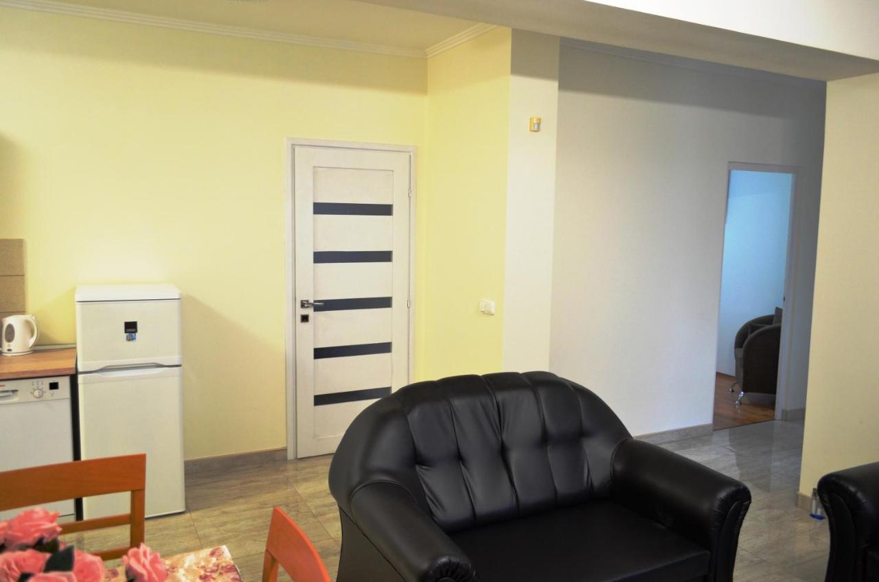 Henrietta - Violetta Apartman Hajduszoboszlo Ngoại thất bức ảnh